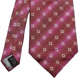 Belisi Silk Handmade Pink Geometric Mens Neck Tie